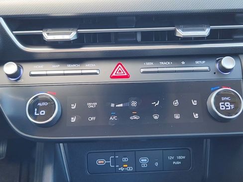 New 2025 Hyundai Sonata Limited image 15