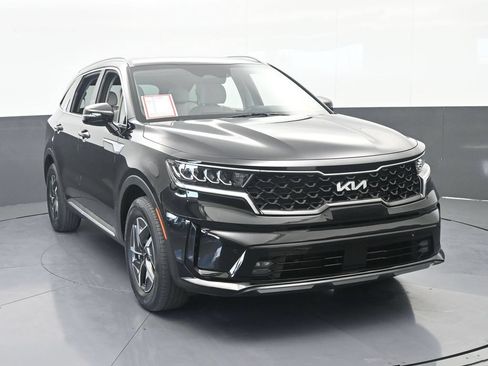 Used 2023 Kia Sorento EX FWD image 9
