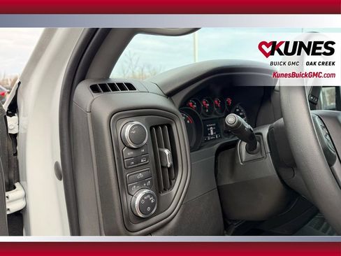 Used 2023 GMC Sierra 1500 Pro w/ Graphite Edition image 9