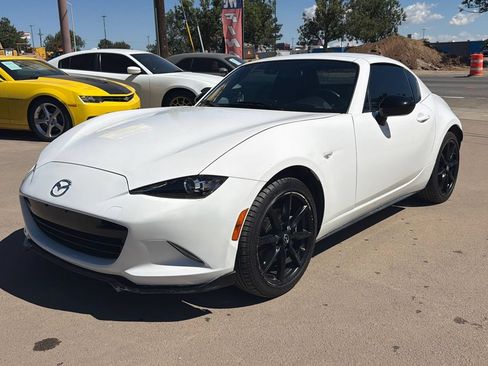 Used 2019 MAZDA MX-5 Miata RF Club w/ I-ACTIVSENSE Sport Package RWD image 5