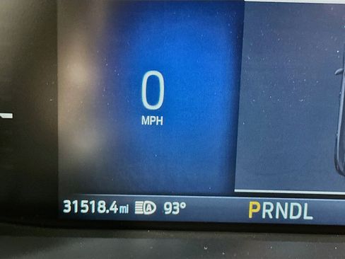 Used 2025 Ford Escape ST-Line FWD image 19