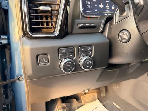 Used 2024 GMC Sierra 1500 Denali AWD/4WD image 22