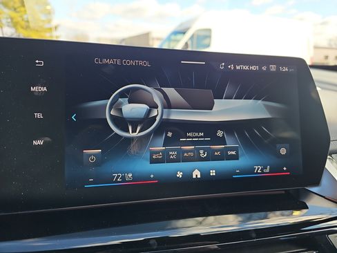 New 2026 BMW X1 xDrive28i w/ Technology Package image 22