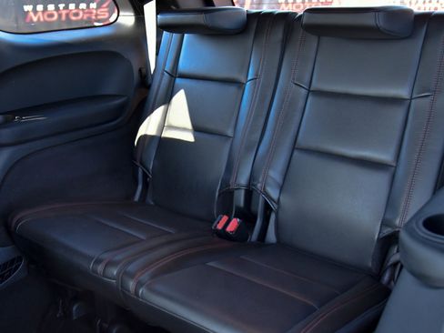 Used 2024 Dodge Durango GT image 40