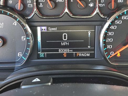 Used 2016 Chevrolet Suburban LS image 21