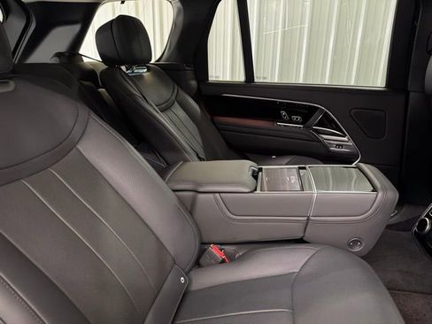 Used 2023 Land Rover Range Rover Long Wheelbase Autobiography AWD/4WD image 18