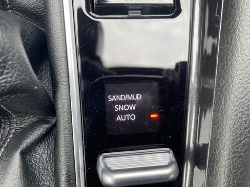 New 2026 Jeep Compass Latitude AWD/4WD image 31