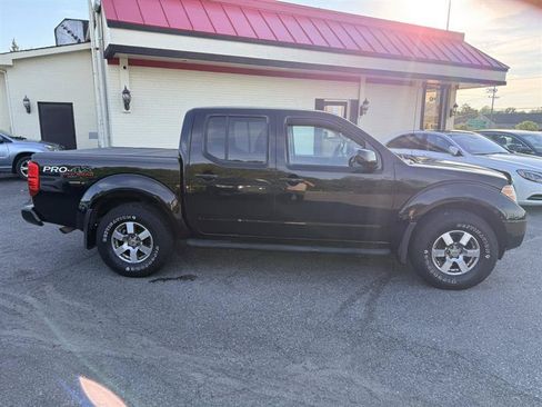 Used 2012 Nissan Frontier PRO-4X AWD/4WD image 4