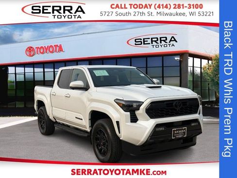 Used 2024 Toyota Tacoma TRD Sport w/ TRD Sport Premium Package AWD/4WD image 1