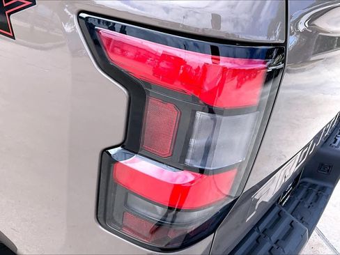 Used 2023 Nissan Frontier Pro-X w/ Pro Convenience Package image 26