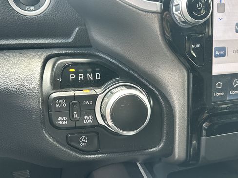 Used 2022 RAM 1500 Big Horn AWD/4WD image 29