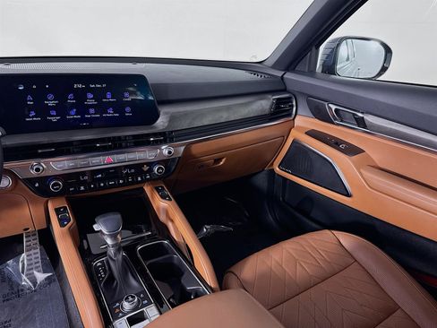 Used 2024 Kia Telluride SX X-Line image 27