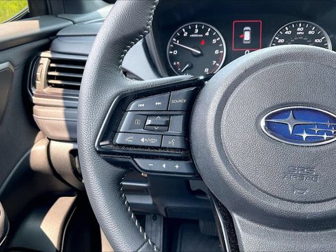 Certified 2025 Subaru Forester Premium AWD/4WD image 19