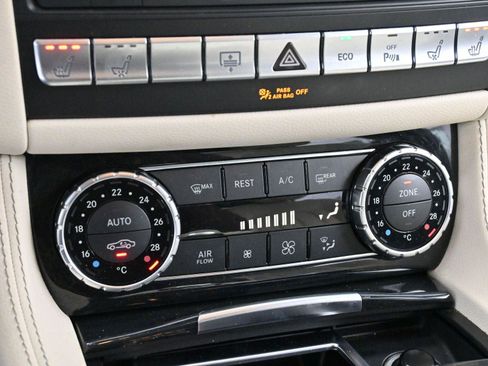 Used 2016 Mercedes-Benz CLS 550 4MATIC image 28