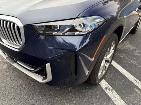 New 2026 BMW X5 xDrive40i w/ Climate Comfort Package image 9