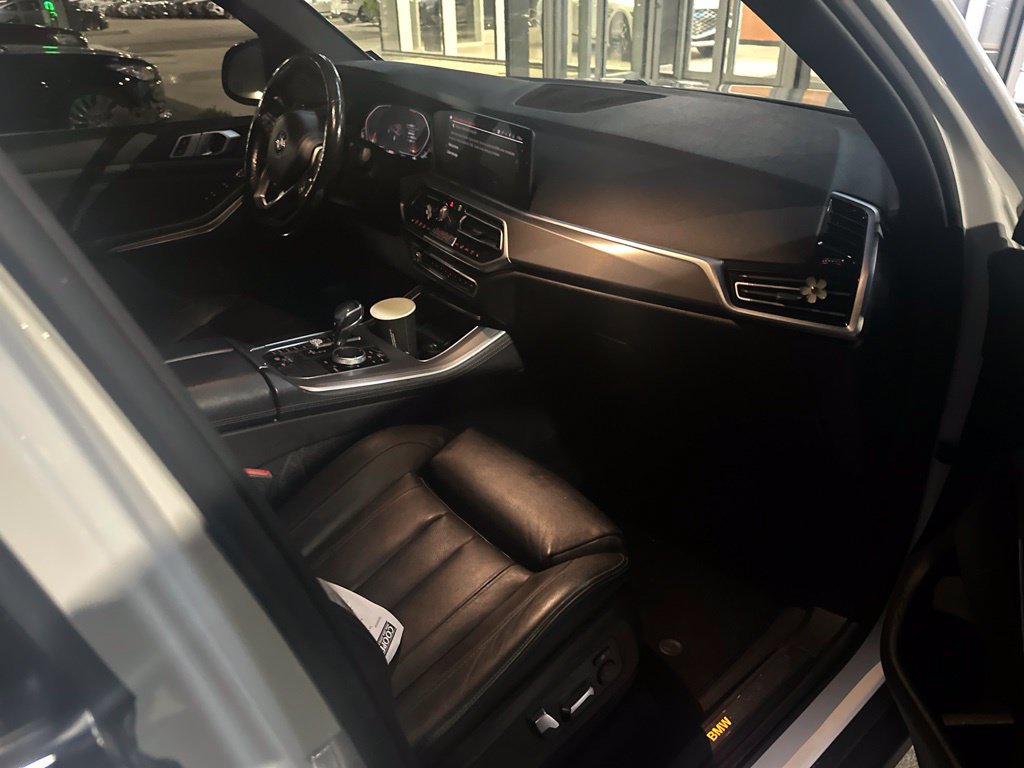 Used 2019 BMW X5 xDrive40i w/ Convenience Package AWD/4WD image 19