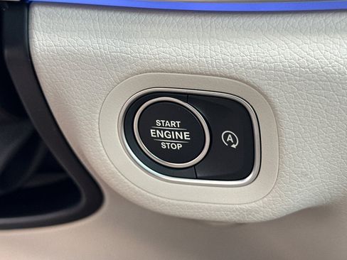 New 2026 Mercedes-Benz GLS 450 4MATIC image 23