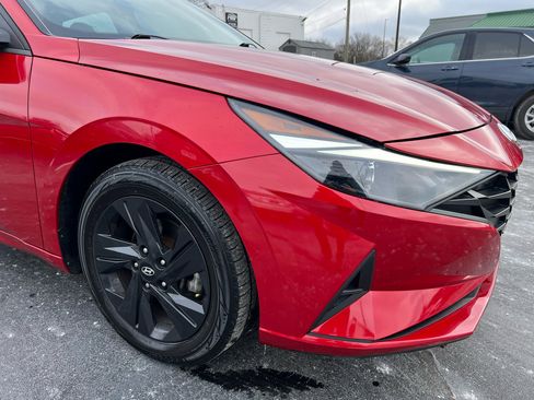 Used 2021 Hyundai Elantra SEL image 29