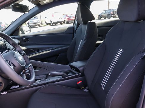 New 2026 Hyundai Elantra Sport image 25