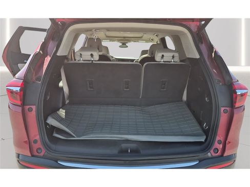 Used 2018 Buick Enclave Premium w/ Experience Buick Package AWD/4WD image 9