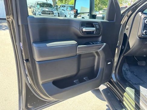 Used 2022 GMC Sierra 2500 AT4 w/ AT4 Preferred Package AWD/4WD image 15