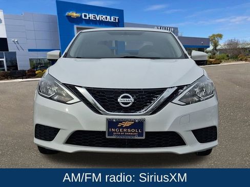 Used 2017 Nissan Sentra SV image 2