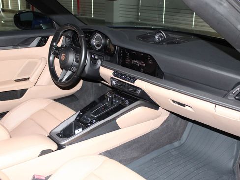 Used 2020 Porsche 911 Carrera S RWD image 13