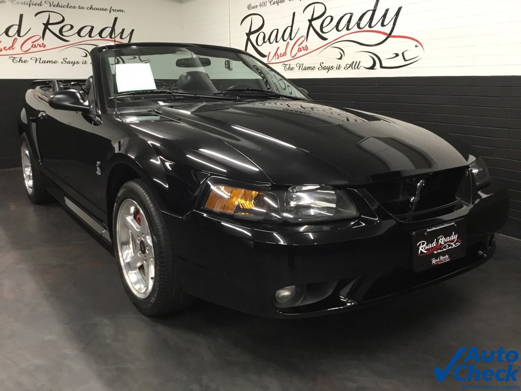 Used 2001 Ford Mustang Cobra RWD image 3