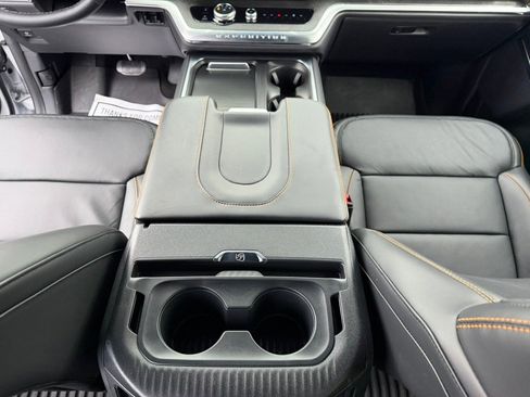 New 2026 Ford Expedition Tremor image 28