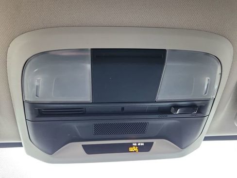 Used 2018 Subaru Crosstrek 2.0i image 46