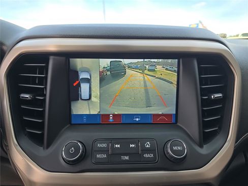 Used 2019 GMC Acadia Denali w/ Technology Package image 28