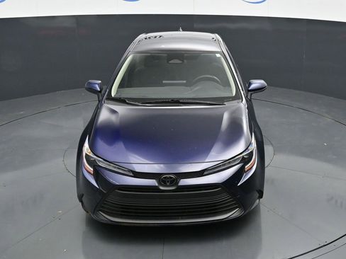 Used 2023 Toyota Corolla LE FWD image 19