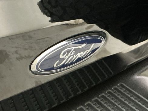 Used 2023 Ford Bronco Badlands image 7