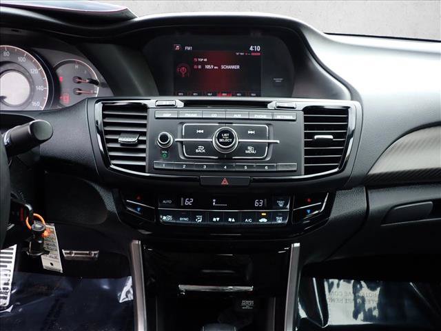 Used 2017 Honda Accord Sport image 15