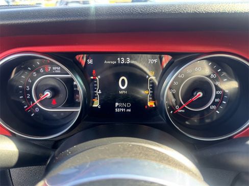 Used 2020 Jeep Gladiator Rubicon w/ Trailer Tow Package image 13