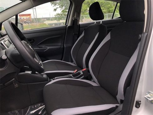 Certified 2025 Nissan Versa S w/ Trunk Package image 19