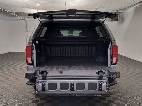 Used 2024 GMC Sierra 1500 Elevation w/ X31 Off-Road Package AWD/4WD image 18