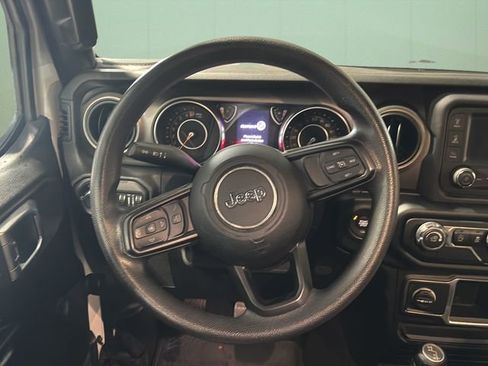 Used 2020 Jeep Wrangler Unlimited Sport AWD/4WD image 15