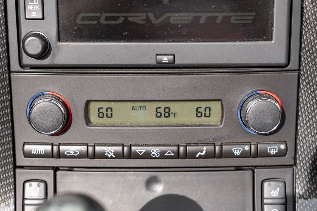 Used 2011 Chevrolet Corvette Grand Sport w/ Preferred Equipment Group RWD image 15