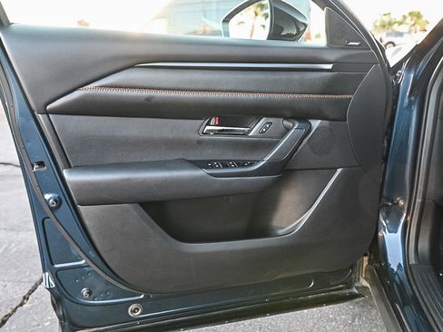 Used 2023 MAZDA CX-50 AWD 2.5 S w/ Cargo Package image 21