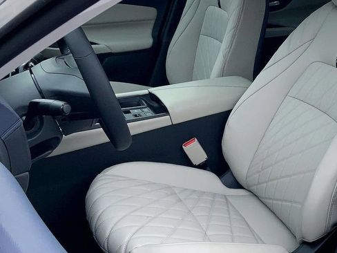 New 2026 Nissan Sentra SL w/ Floor Mat Package FWD image 11