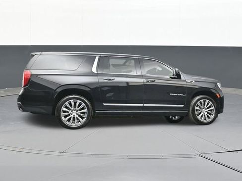 Used 2021 GMC Yukon XL Denali w/ Denali Premium Package image 53