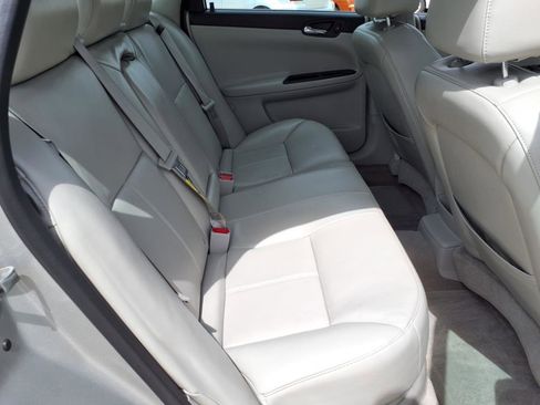 Used 2008 Chevrolet Impala SS w/ Convenience Package image 15