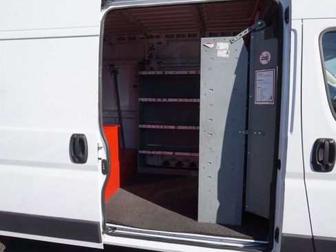 Used 2018 RAM ProMaster 2500 image 18