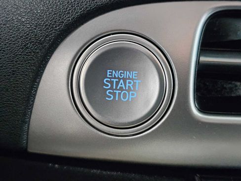 Used 2023 Hyundai Palisade SEL FWD image 31
