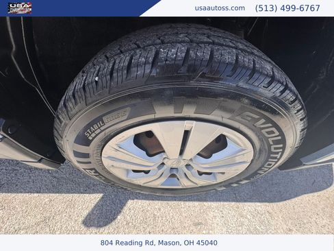 Used 2010 Subaru Outback 2.5i AWD/4WD image 32
