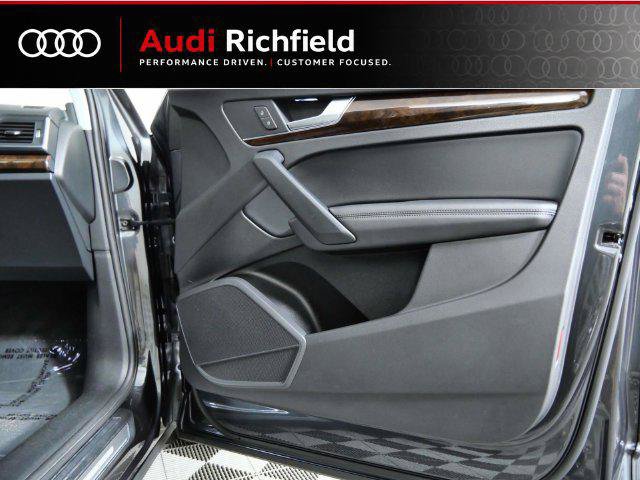 Used 2019 Audi Q5 2.0T Premium Plus w/ Premium Plus Package AWD/4WD image 27