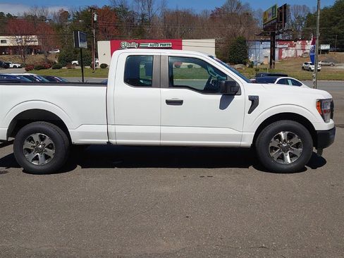 Used 2022 Ford F150 XL w/ Equipment Group 101A High image 8