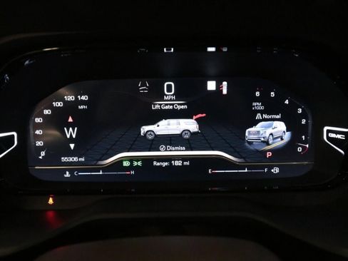 Used 2022 GMC Yukon Denali w/ Denali Premium Package image 20