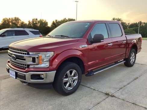 Used 2018 Ford F150 XLT w/ Equipment Group 302A Luxury AWD/4WD image 2